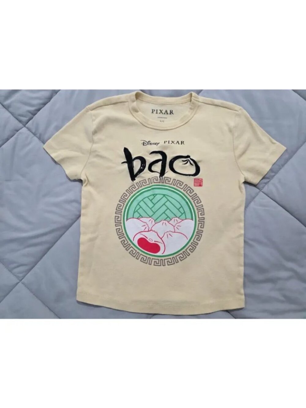 Disney Pixar Bao Dumpling Graphic T-Shirt Cream Size Small